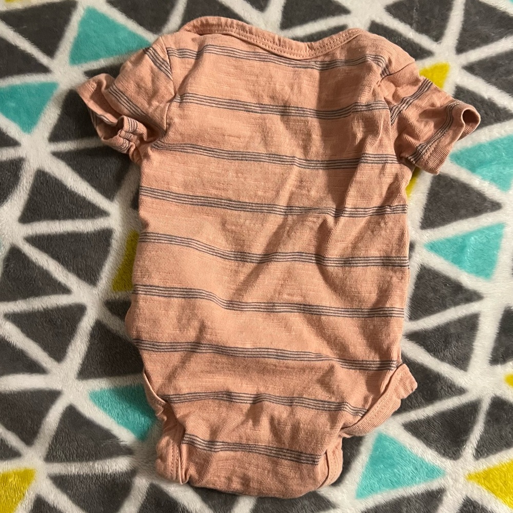 Striped One Piece bundle - Picture 4 of 6